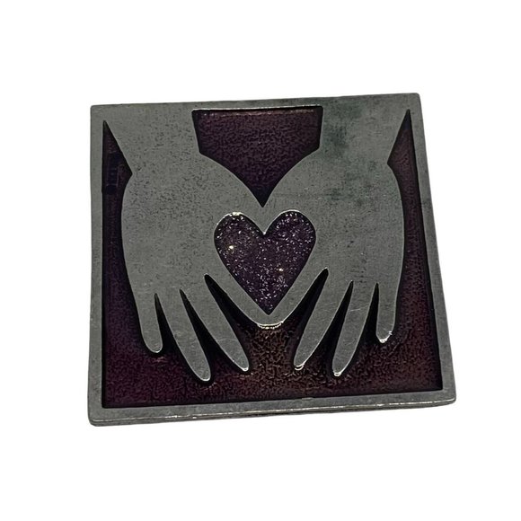 Vintage Signed Gail Ahlers Designs USA Hands and Heart Purple Pewter Pin Brooch - Picture 2 of 5